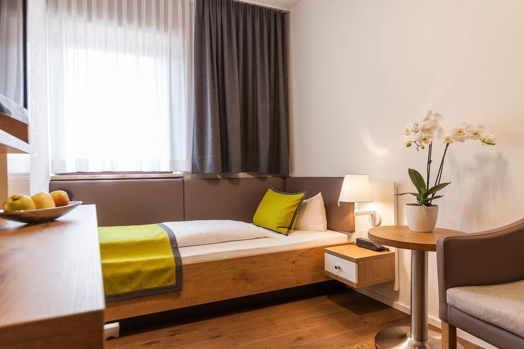 Hotel Restaurant Hansjakob Hagnau Εξωτερικό φωτογραφία